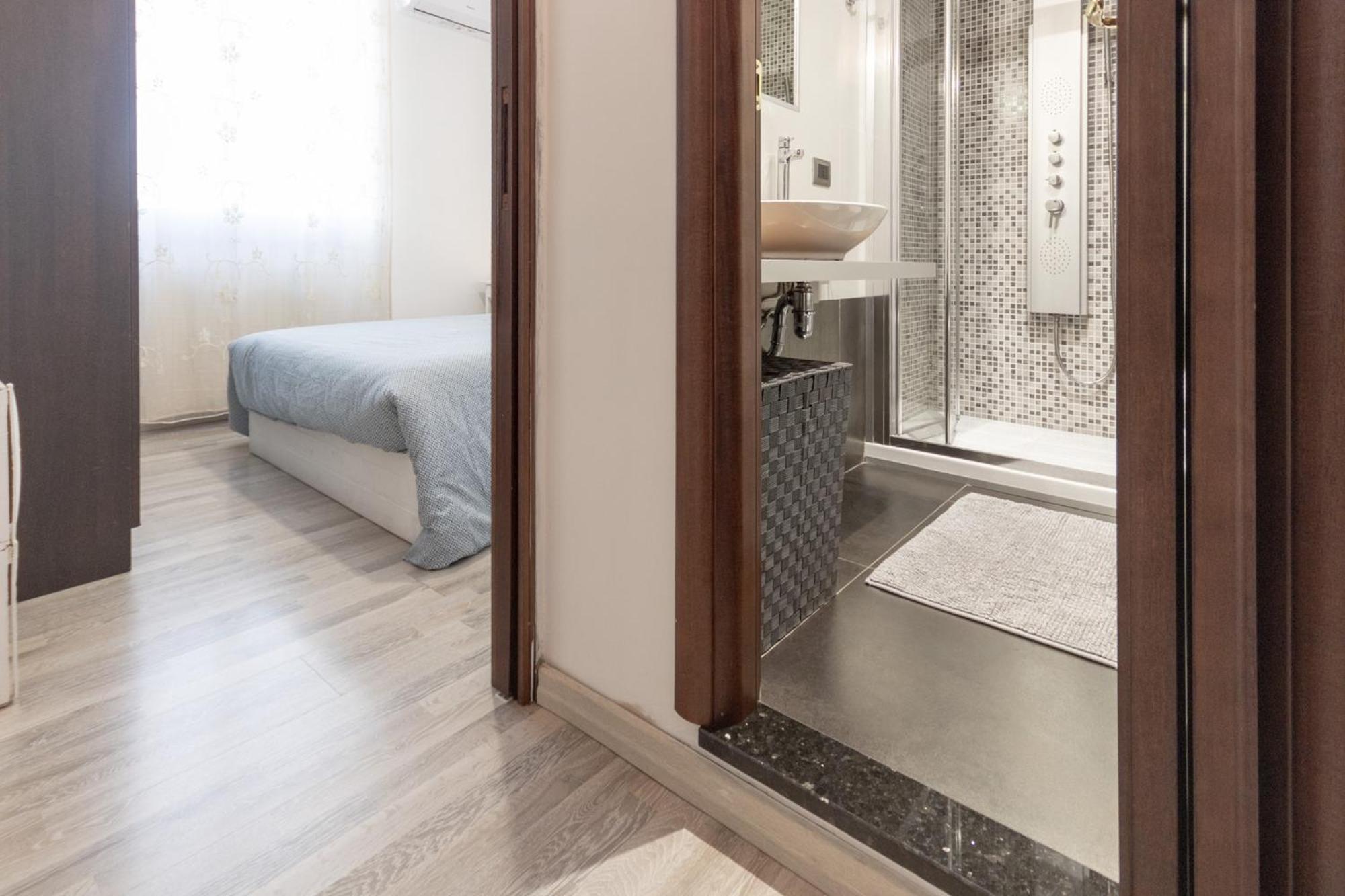 Casa Venusia Apartment Каляри Екстериор снимка